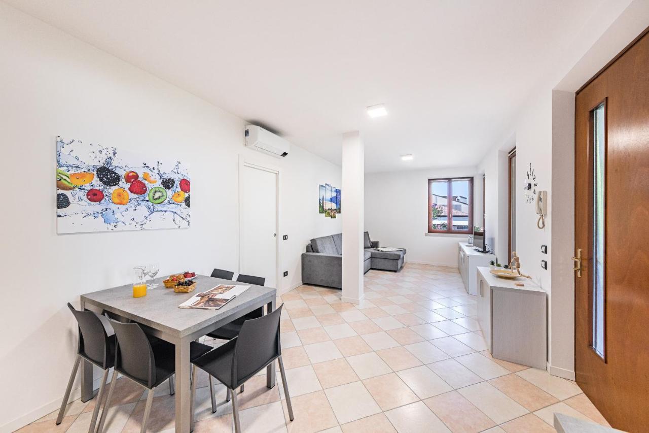 I Ciliegi 1-09 Con Piscina By Wonderful Italy Apartment Десенцано дел Гарда Екстериор снимка