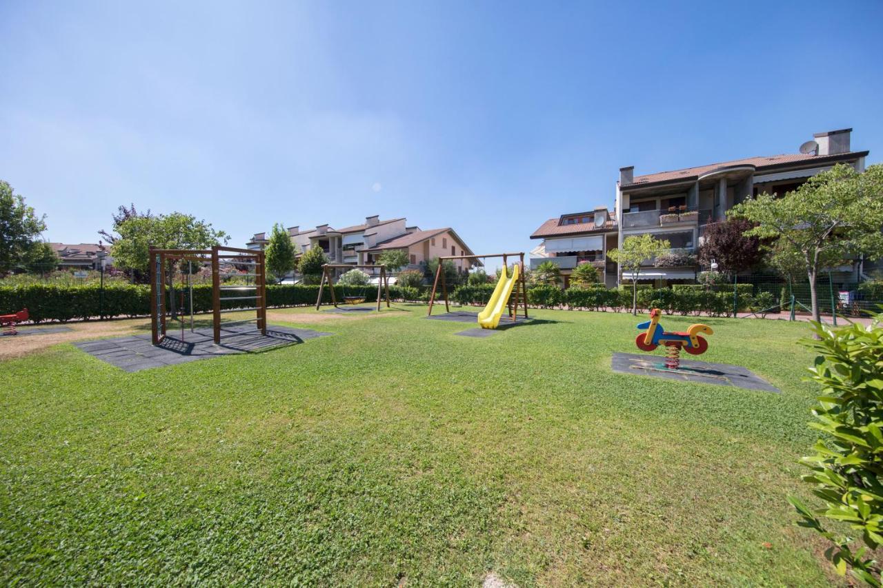I Ciliegi 1-09 Con Piscina By Wonderful Italy Apartment Десенцано дел Гарда Екстериор снимка